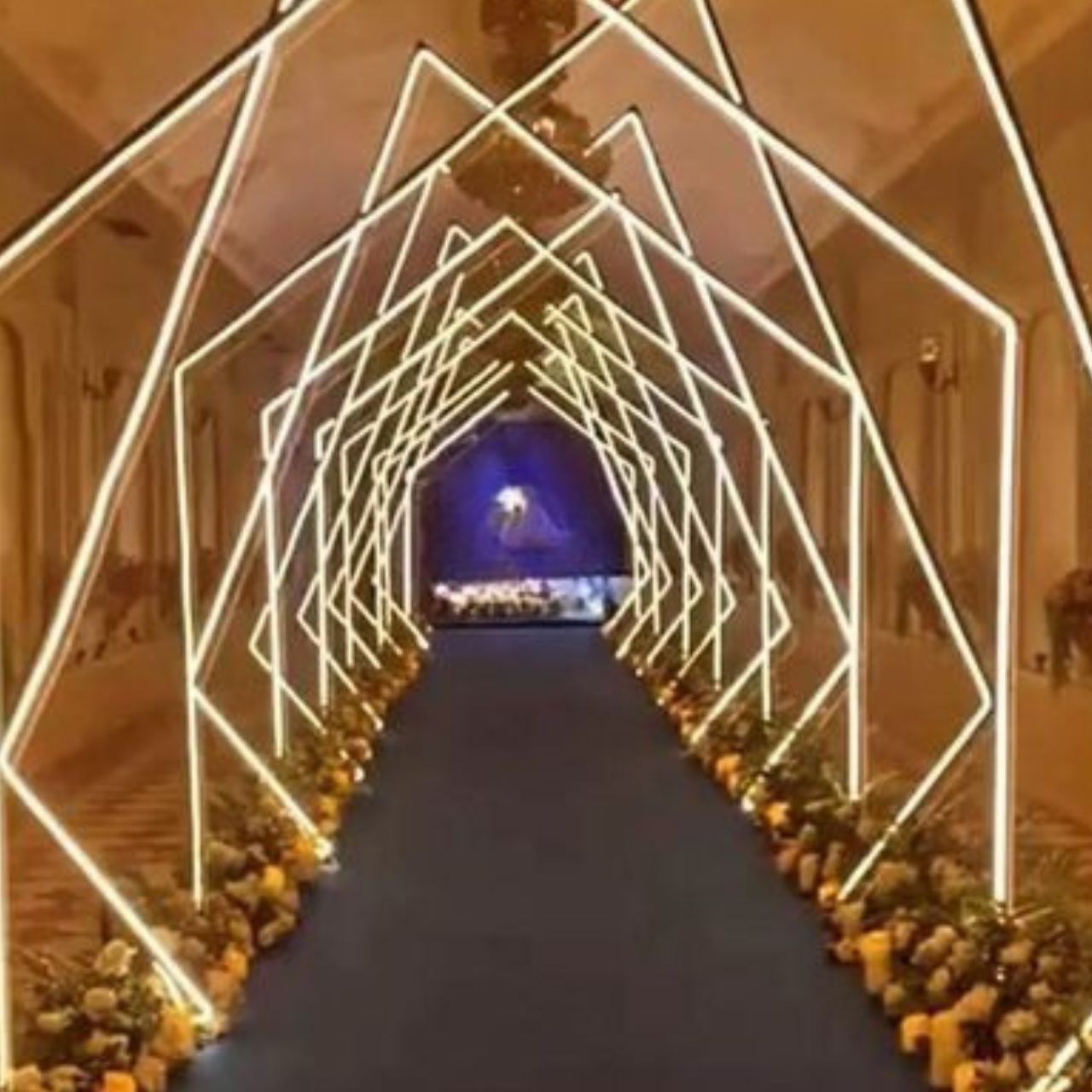 TÚNEL LED ASIMÉTRICO |ARRIENDO EVENTOS